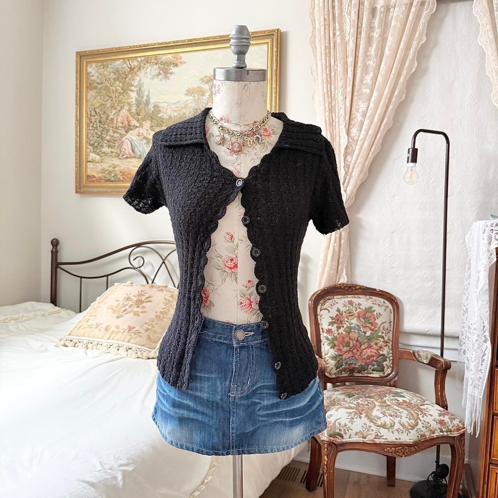 Black fairy Cardigan  Y2K Yue On size XS black textured button front cardigan